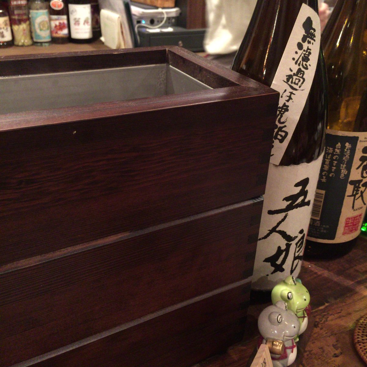 店舗紹介:発酵酒場 かえるのより道 盆地の暮らし、ときどき日本ワイン 店舗紹介:発酵酒場 かえるのより道 盆地の暮らし、ときどき日本ワイン