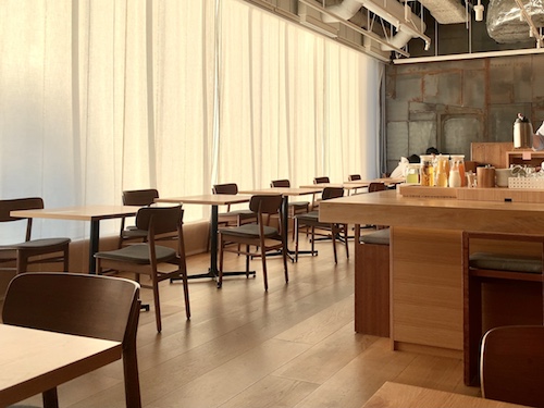 MUJI HOTEL GINZAの朝食会場「WA」
