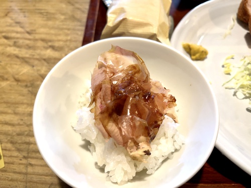 「とんかつ青柳」で食べた豚肉の創作ランチ　鰹節ごはん