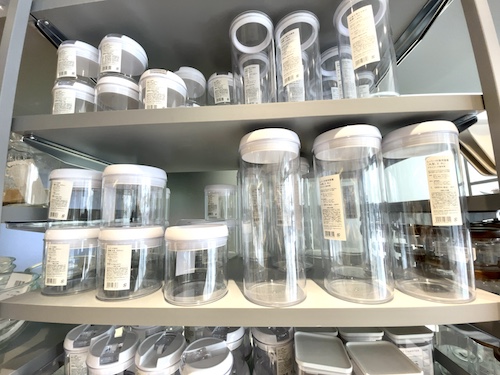 Standard Products新宿店の中身が見える保存容器