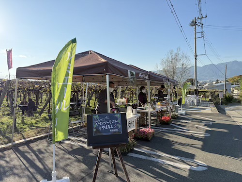 ルミエールの屋外ワイン売り場