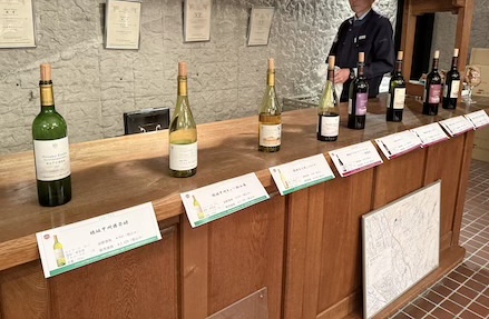 マルス山梨ワイナリーの地下試飲場